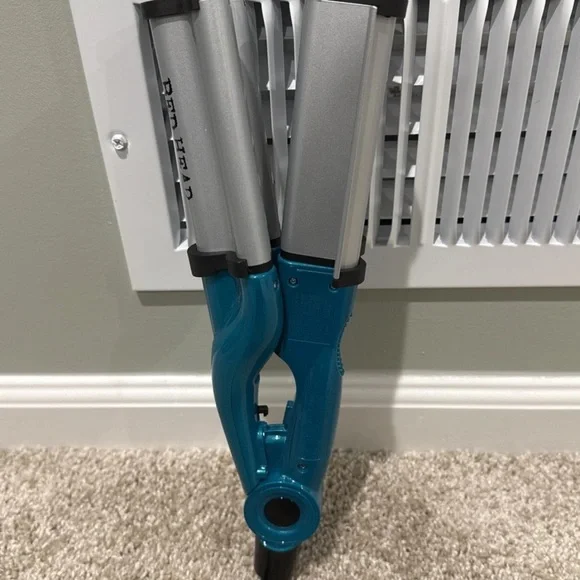 TIGI Bed Head Wave Artist Tourmaline Ceramic Deep Waver - Blue (BH305CN) - Picture 3 of 4